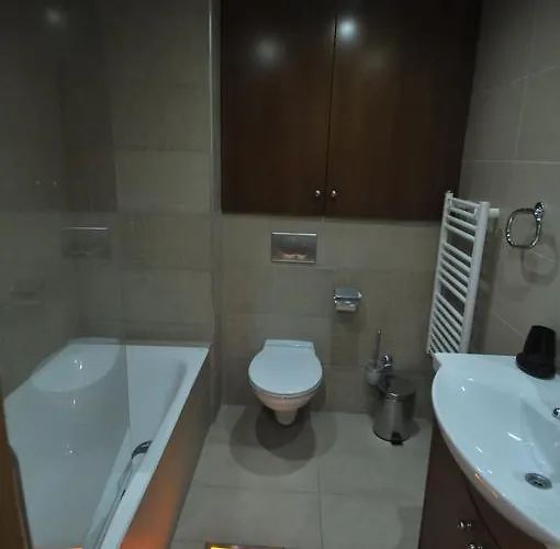 Ithaki Phinikoudes No. 201