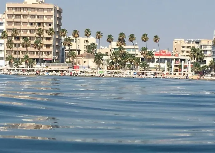 Διαμέρισμα Ithaki Phinikoudes No. 201