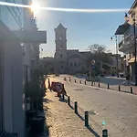 Ithaki Phinikoudes No. 201 * Ларнака