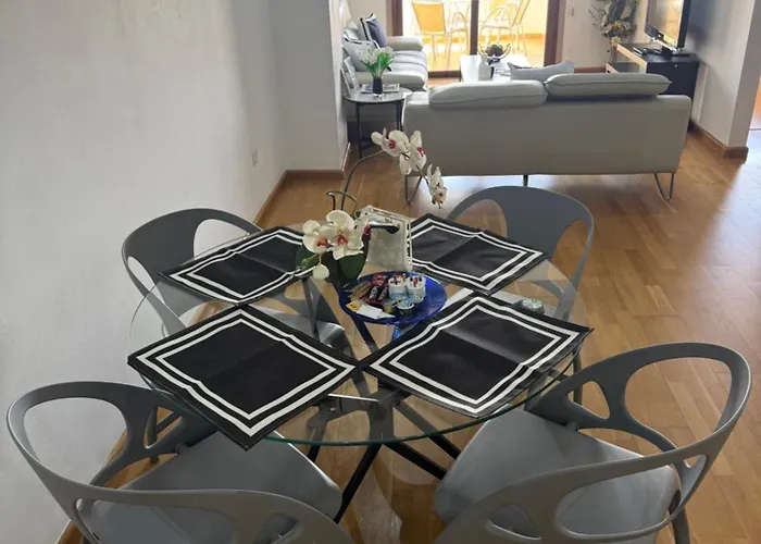 Ithaki Phinikoudes No. 201