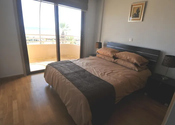 Ithaki Phinikoudes No. 201 Larnaca