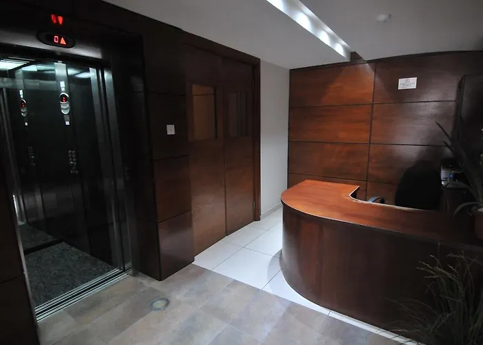 Ithaki Phinikoudes No. 201 Appartement *