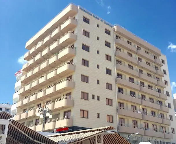 Ithaki Phinikoudes No. 201 Ларнака