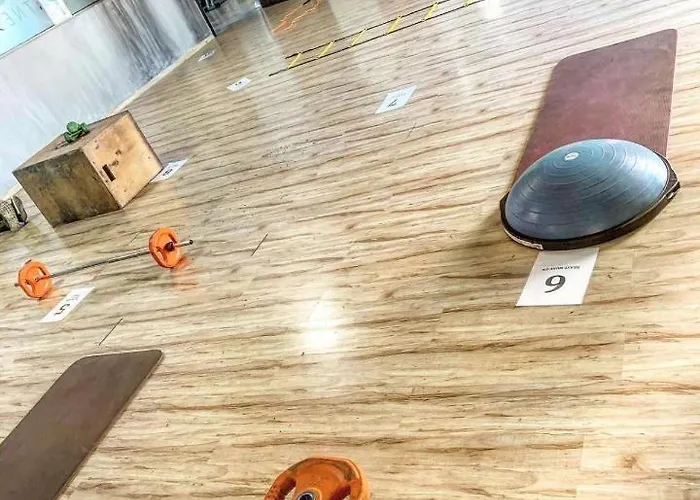 Ithaki Phinikoudes No. 201 *