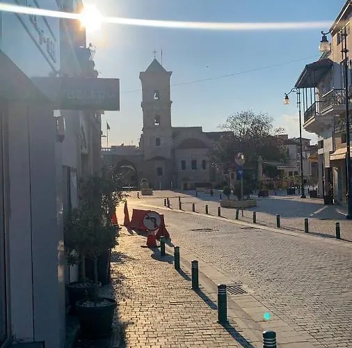 Ithaki Phinikoudes No. 201 * לרנקה